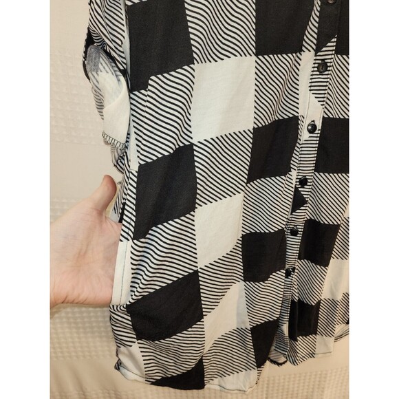 White Mark Tunic Sz Large Plaid Tartan Stretchy Button Down Henley Roll Tab - Picture 6 of 11